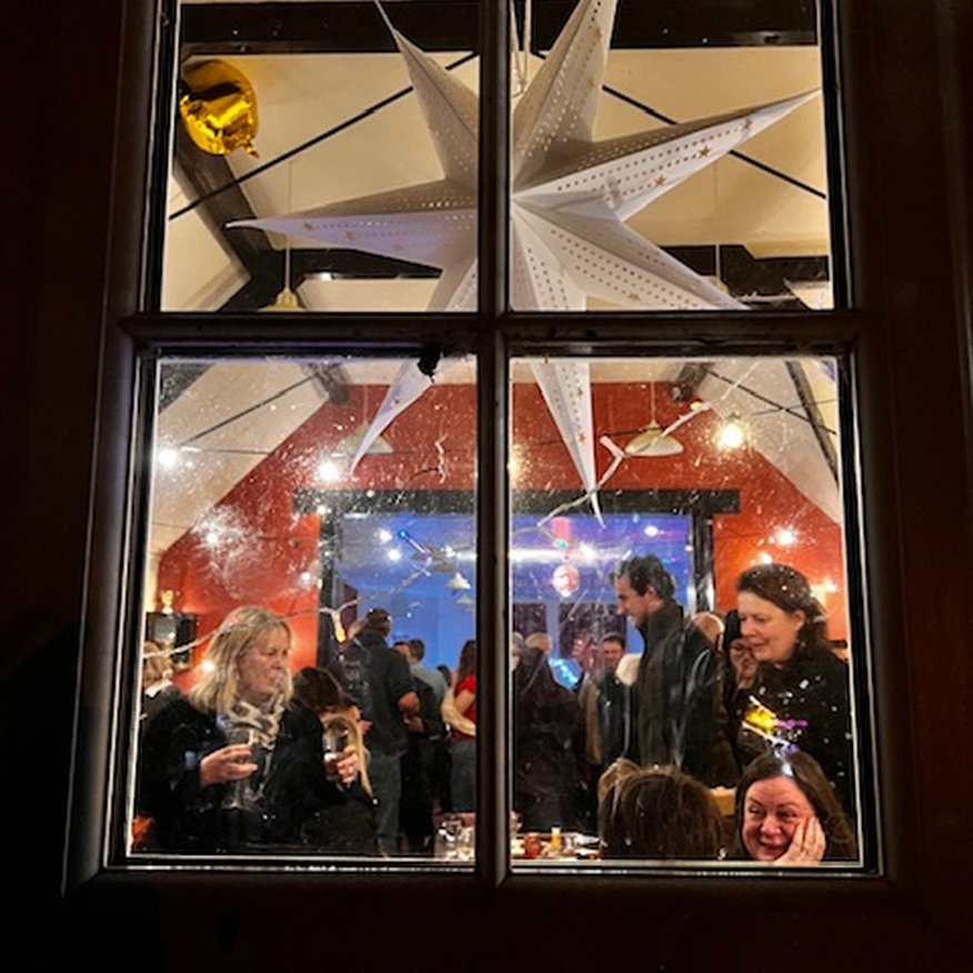 Christmas pop up pub